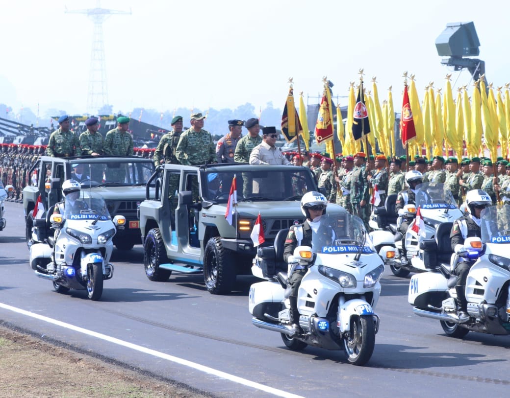 Danlanud Sultan Hasanuddin Hadiri Upacara Gelar Pasukan Operasional dan Kehormatan Militer di Pusdiklatpassus