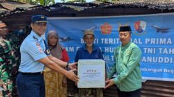 Lanud Sultan Hasanuddin Tebar Kepedulian, Salurkan Tali Asih di Momen HUT Ke-80 TNI