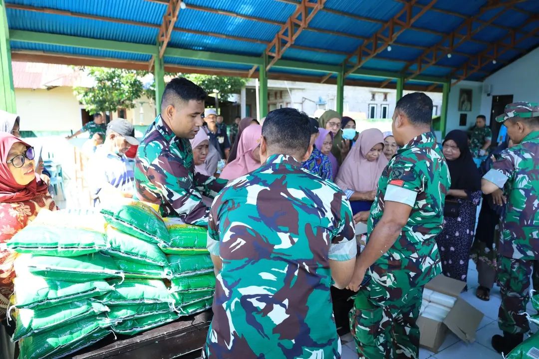 Ringankan Beban Ekonomi, Kodim 1505/Tidore Gelar Pasar Murah