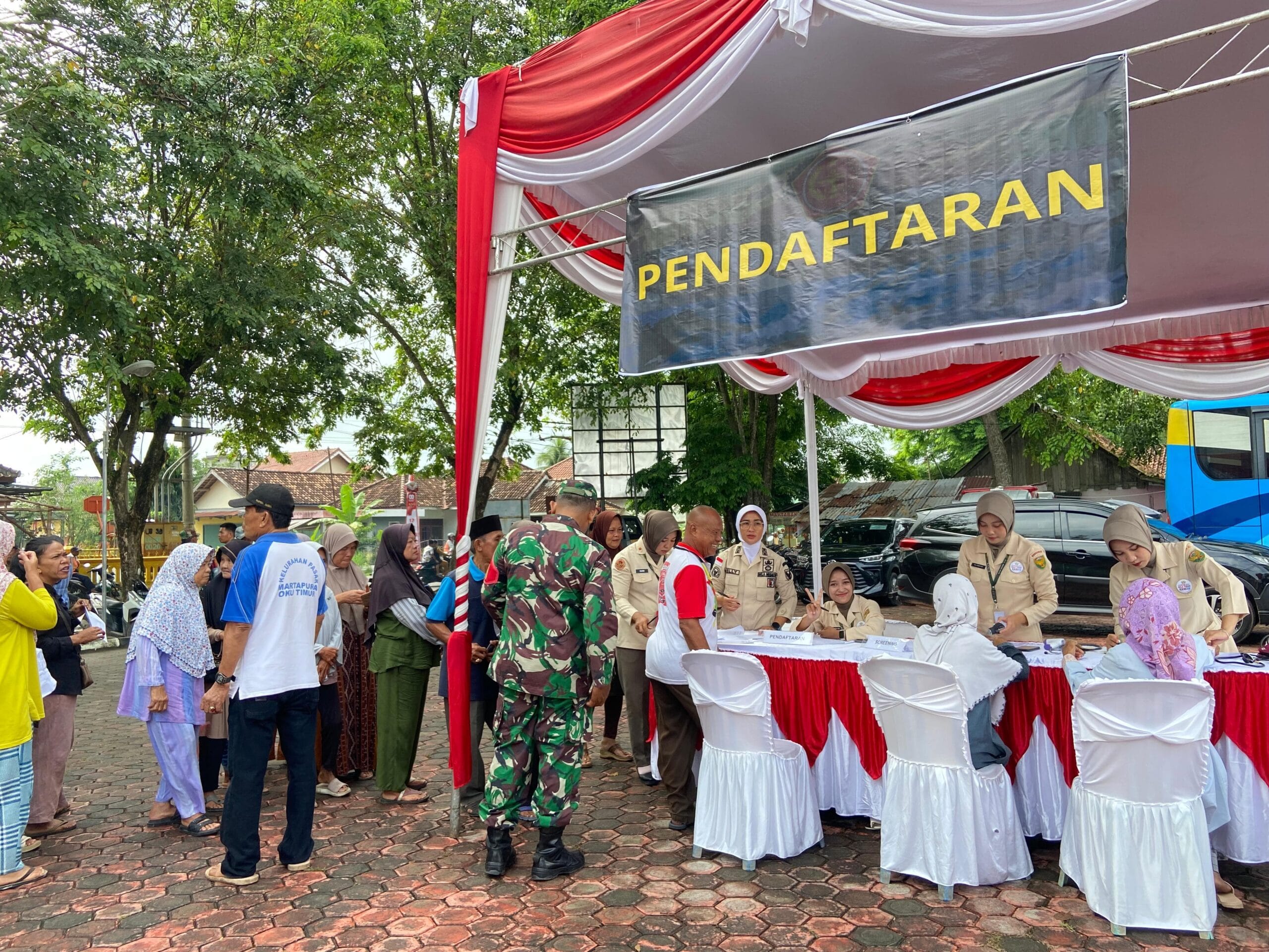 Bakti Kesehatan TNI dan Pasukan Multinasional di Daerah Latihan Super Garuda Shield 2025