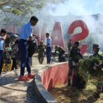 20 Kubik Sampah Diangkut, TNI dan Rakyat Bersatu Bersihkan Teluk Sawaibu