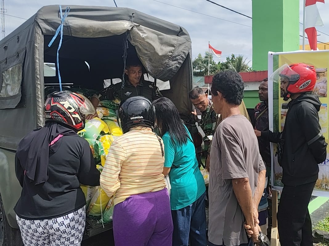 Sambut HUT TNI, Kodim 1710/Mimika Gelar Gerakan Pangan Murah