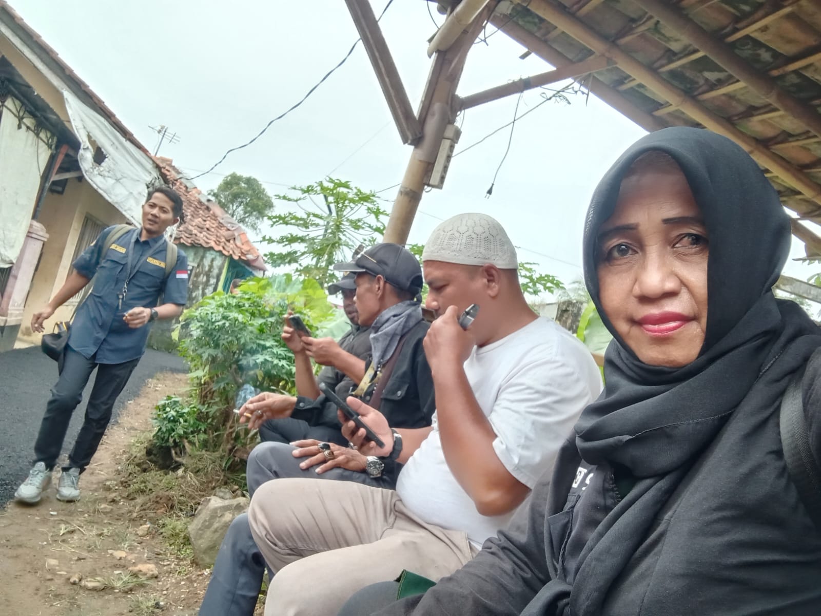 Cimanggu II Realisasikan Pembangunan Jalan Lingkungan 