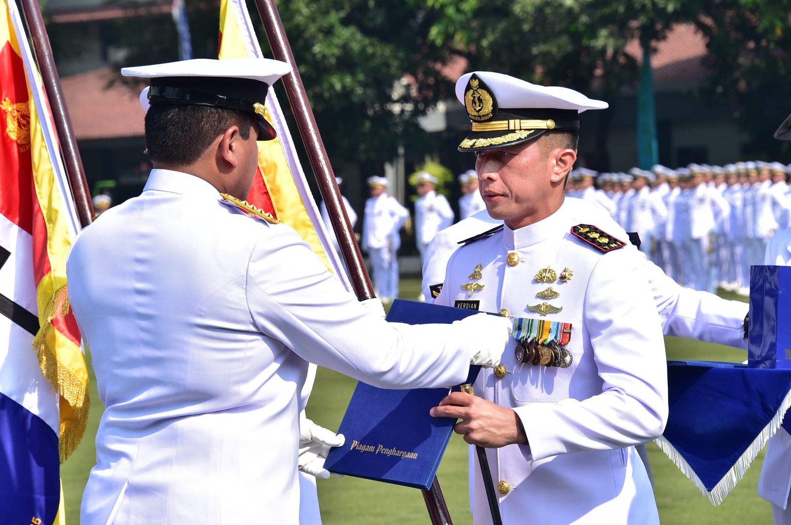 Torehkan Tinta Emas Dalam Catatan Sejarah, Letkol Marinir Verdian, S.Hub.Int., M.Tr.Opsla., Harumkan Nama Pasmar 1 pada Puncak HUT ke – 80 TNI AL