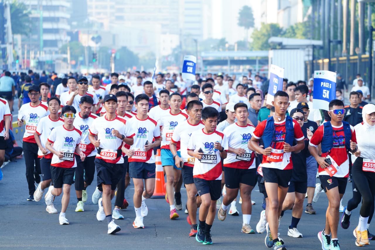 Ribuan Peserta Meriahkan “Panglima TNI Run 2025” di Monas