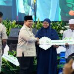 Panglima TNI Dampingi Presiden RI Pada Akad Massal 26.000 KPR FLPP