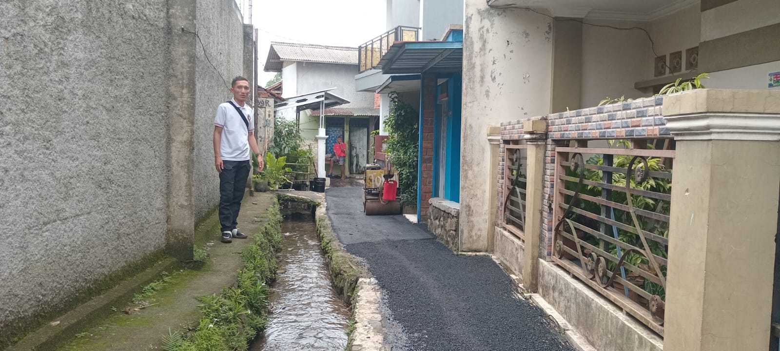 Pengaspalan Jalan Desa Leuwimekar Gunakan Program Samisade Tahun Anggaran 2025