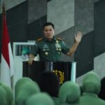 Gubernur Akademi Militer Beri Pengarahan Bintal Terpadu Bahas Dampak Smartphone, Judol, dan Pinjol