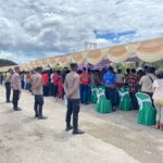 Hari ke II, Personel Polres Maybrat Laksanakan Pengamanan Ibadah KKR Dalam Rangka HUT ke-74 Theofani di Bumi A3