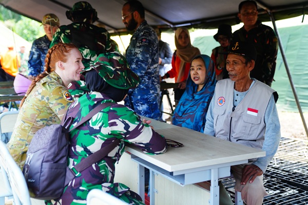 TNI dan ADF Laksanakan Simulasi Evakuasi Warga Terdampak Bencana Dalam FTX Bhakti Kanyini Ausindo 2025