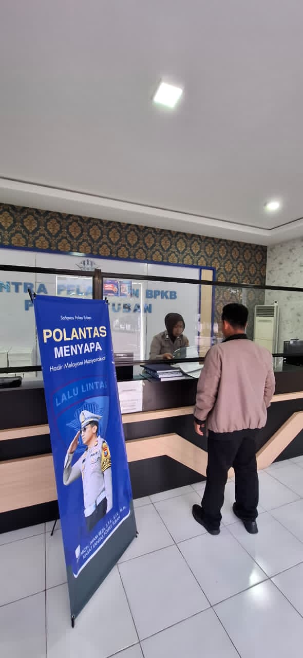 Tuban Tersenyum Bersama Polantas: Edukasi yang Membuka Mata dan Hati Tuban Tersenyum Bersama Polantas: Edukasi yang Membuka Mata dan Hati