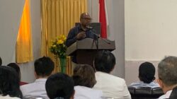 Wali Kota Sorong Tegaskan Prioritas Pendidikan Gratis di Papua: Makan Gratis Tidak Usah, SDM Unggul Harus Didahulukan