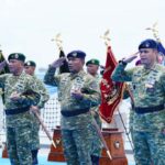 Panglima TNI Dampingi Presiden RI pada Presidential Inspection HUT ke-80 TNI di Teluk Jakarta