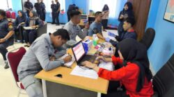 Bakamla RI Ikut Donor Darah di HUT Ke-26 KKP