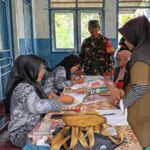 Babinsa Hadir Dukung Kesehatan Ibu Dan Anak Lewat Kegiatan Posyandu