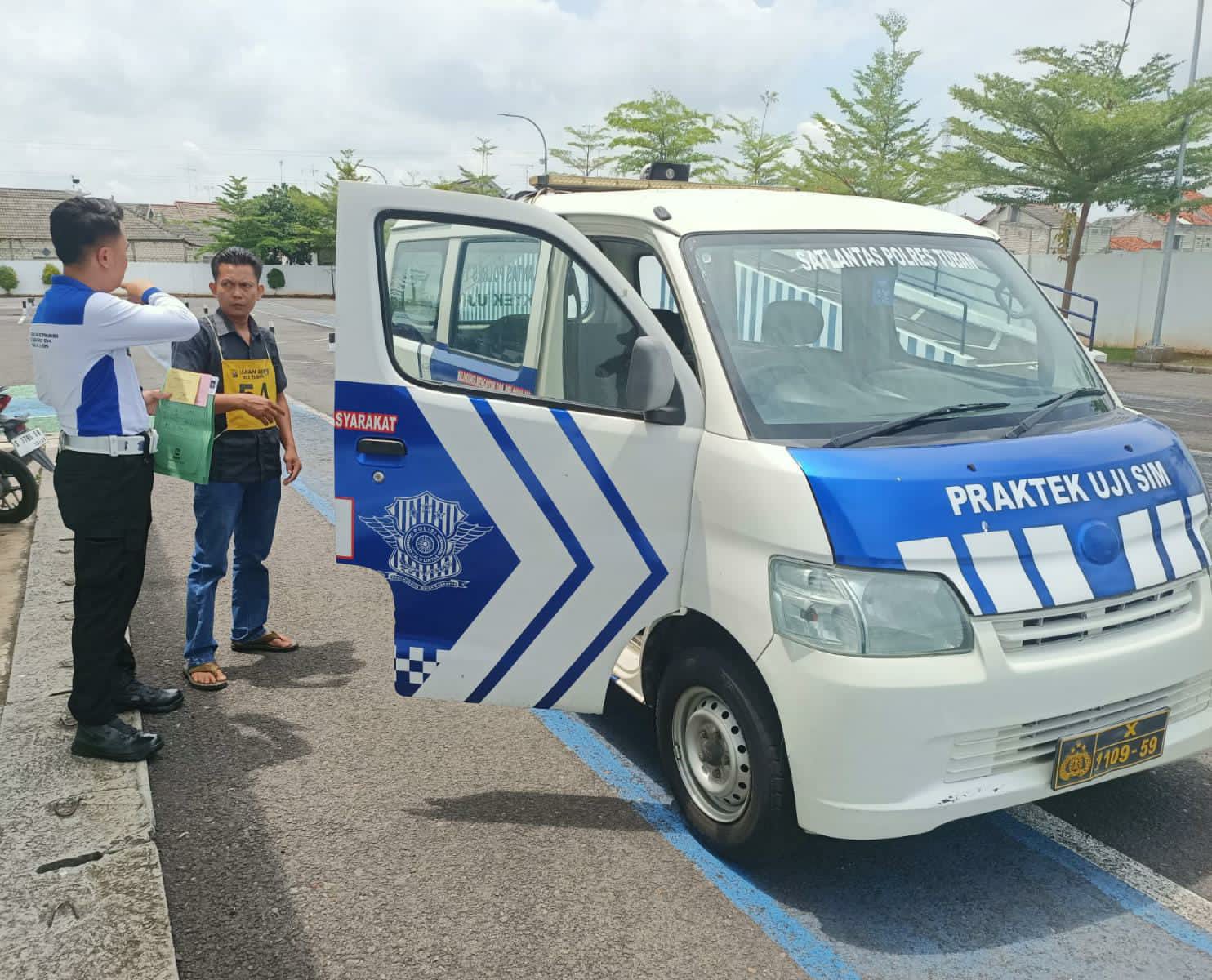 Bukan Teguran, Tapi Sapaan: Cara Baru Satlantas Tuban Edukasi Masyarakat