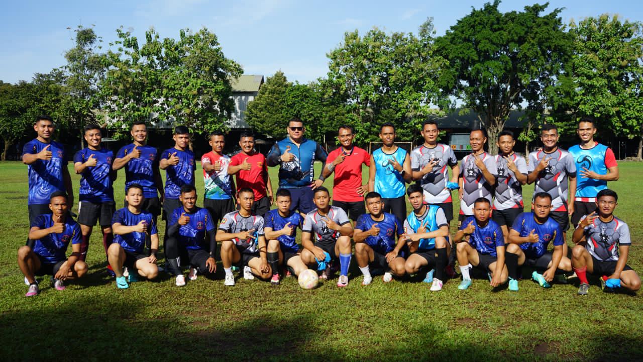 Big Match, Yonif 2 Marinir Laksanakan Laga Persahabatan Sepak Bola Bersama Yonif 6 Marinir