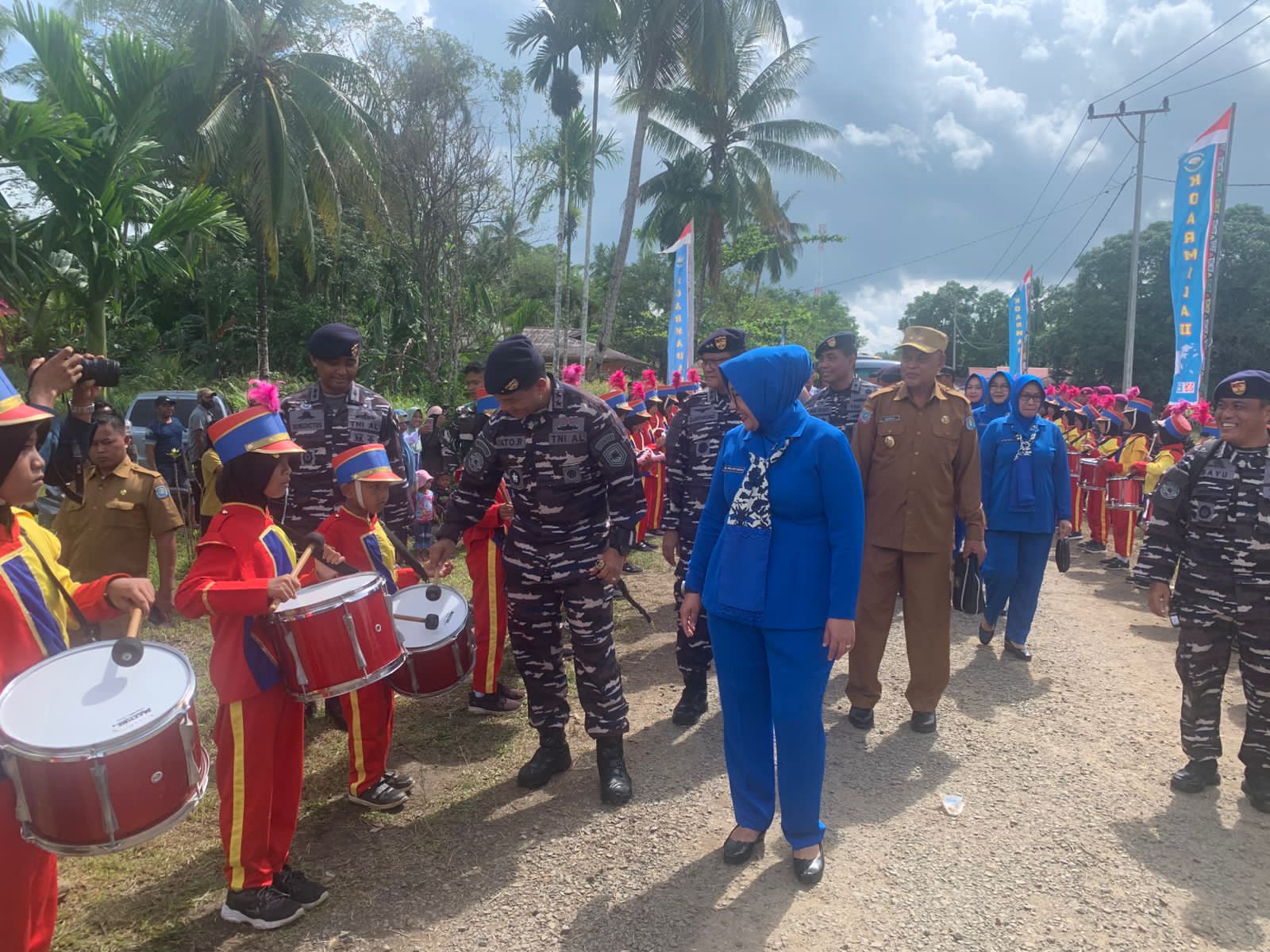 Koarmada III Hadir untuk Rakyat Pesisir: Rangkaian Baksos, Layanan Kesehatan, MBG, dan Penanaman 1.000 Mangrove Warnai HUT Armada RI Tahun 2025