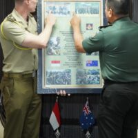 Akmil Lepas Instruktur Australia Kapten Kav Damon Radford