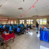 Cegah Kekerasan Sejak Dini, Sat Reskrim Polres Maybrat Sosialisasi ke Pelajar SMP Negeri 2 Aifat