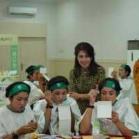 Gubernur Akademi Militer Hadiri Acara Profesional Make Up Taruni Akmil