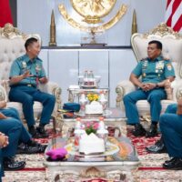 Tingkatkan Layanan Kesehatan Prajurit, Pangkoarmada III Terima Kunjungan Kehormatan Wakapuskes TNI di Mako Armada III