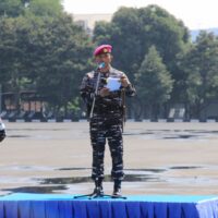 Danyonif 2 Marinir Pimpin Pembukaan Pelatihan Dasar dan Bela Negara Insan Ombudsman Republik Indonesia T.A 2025