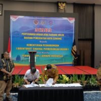 Pemkot Sorong Hibahkan Aset Rp26,4 Miliar untuk Perkuat Layanan dan Keselamatan Penerbangan