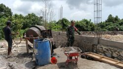 Wujudkan Kesejahteraan Masyarakat Binaan, Babinsa Girimukti Dampingi Pembangunan Koperasi Merah Putih