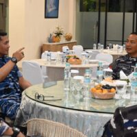 Danlanud Sultan Hasanuddin Sambut Kedatangan Wakasal di Makassar