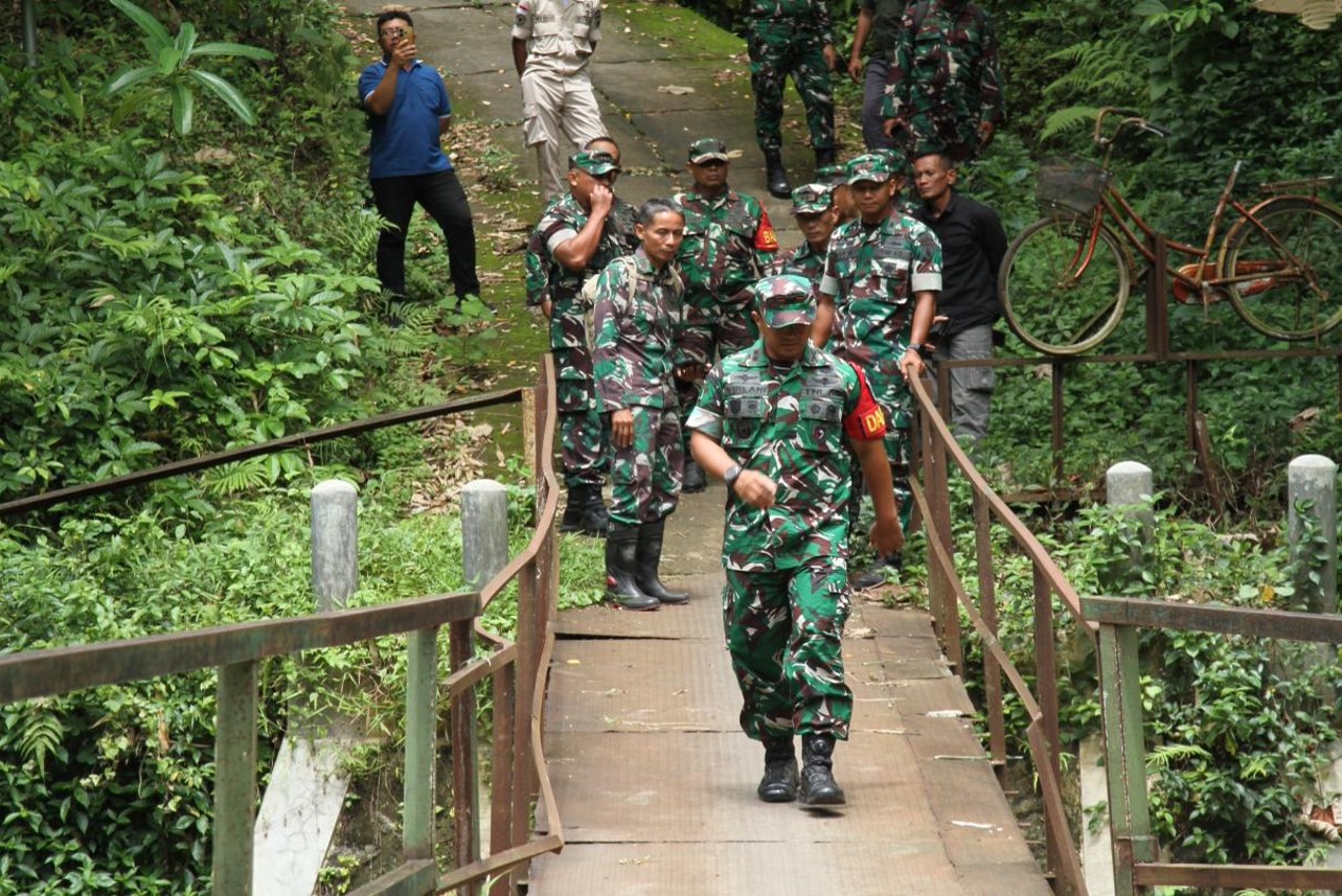 Danrem 081/DSJ kunjungi Lokasi Sasaran Pembangunan Jembatan Perintis Garuda Di Blitar