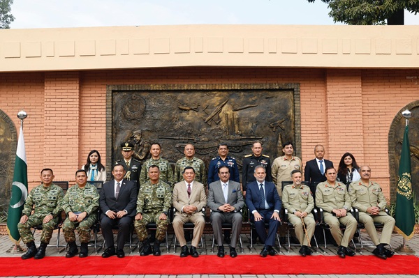 Perkuat Kerjasama Pertahanan, Wakil Panglima TNI Dampingi Menteri Pertahanan RI Ke Pakistan Perkuat Kerjasama Pertahanan, Wakil Panglima TNI Dampingi Menteri Pertahanan RI Ke Pakistan