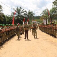 Menteri Pertahanan RI Kunjungi Brigif TP 85/BTC di Kutai Barat