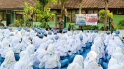 Bangkitkan Minat Pelajar Jadi Tentara, Babinsa Balen Bojonegoro Datangi Sekolah Sosialisasikan Rekrutmen TNI Angkatan Darat