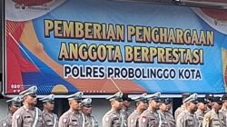 AKBP Rico Yumasri Beri Penghargaan 28 Penerima dalam Upacara Kesadaran Nasional