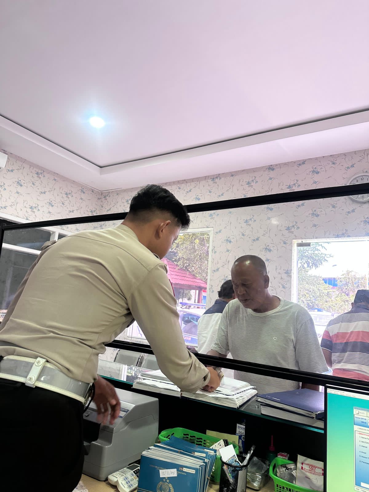 Dari Pasar hingga Desa, Satlantas Tuban Bangun Dialog dengan Masyarakat