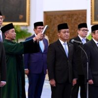 Panglima TNI Hadiri Pelantikan Pengurus Dewan Energi Nasional di Istana Negara