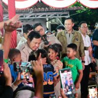 Wakil Panglima TNI Dampingi Presiden Prabowo Subianto Doa Bersama Warga Terdampak Bencana di Malam Tahun Baru 2026