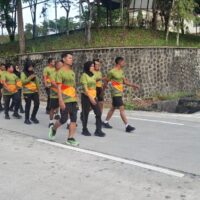 Jaga Kesehatan Yoook, Anggota Kodim 0913/PPU Tingkatkan Kebugaran Dengan Jalan Santai