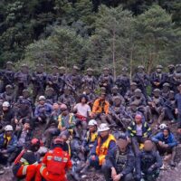 Profesional dan Terukur, TNI Selamatkan Pekerja Freeport di Papua Dari Ancaman OPM