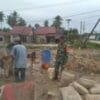 Babinsa Penajam Kawal Pembangunan KDKMP Kel Sungai Parit Babinsa Penajam Kawal Pembangunan KDKMP Kel Sungai Parit