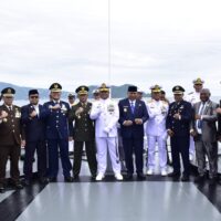 Kodaeral X TNI AL Gelar Upacara Tabur Bunga di Laut Dalam Rangka Hari Dharma Samudera 2026