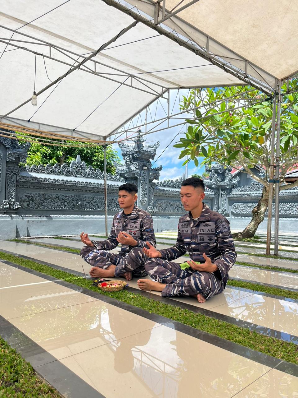 Doa Bersama Kodaeral X, Bentuk Penghormatan dan Belasungkawa Atas Gugurnya Prajurit Marinir Doa Bersama Kodaeral X, Bentuk Penghormatan dan Belasungkawa Atas Gugurnya Prajurit Marinir