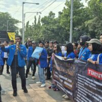 Prank Ultah Ketua DPRD Tuai Kecaman, PC PMII Probolinggo Turun Jalan