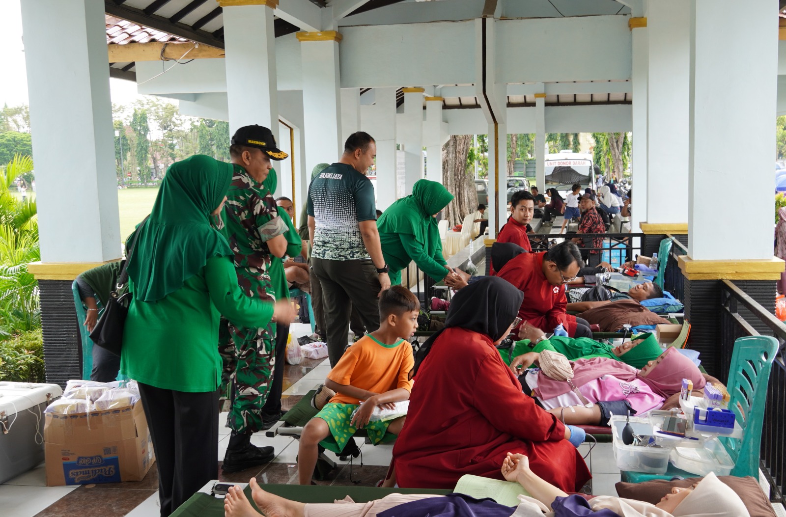 Sambut HUT ke- 80 Persit KCK, Kodim Bojonegoro Gelar Donor Darah dan Layanan Kesehatan Gratis