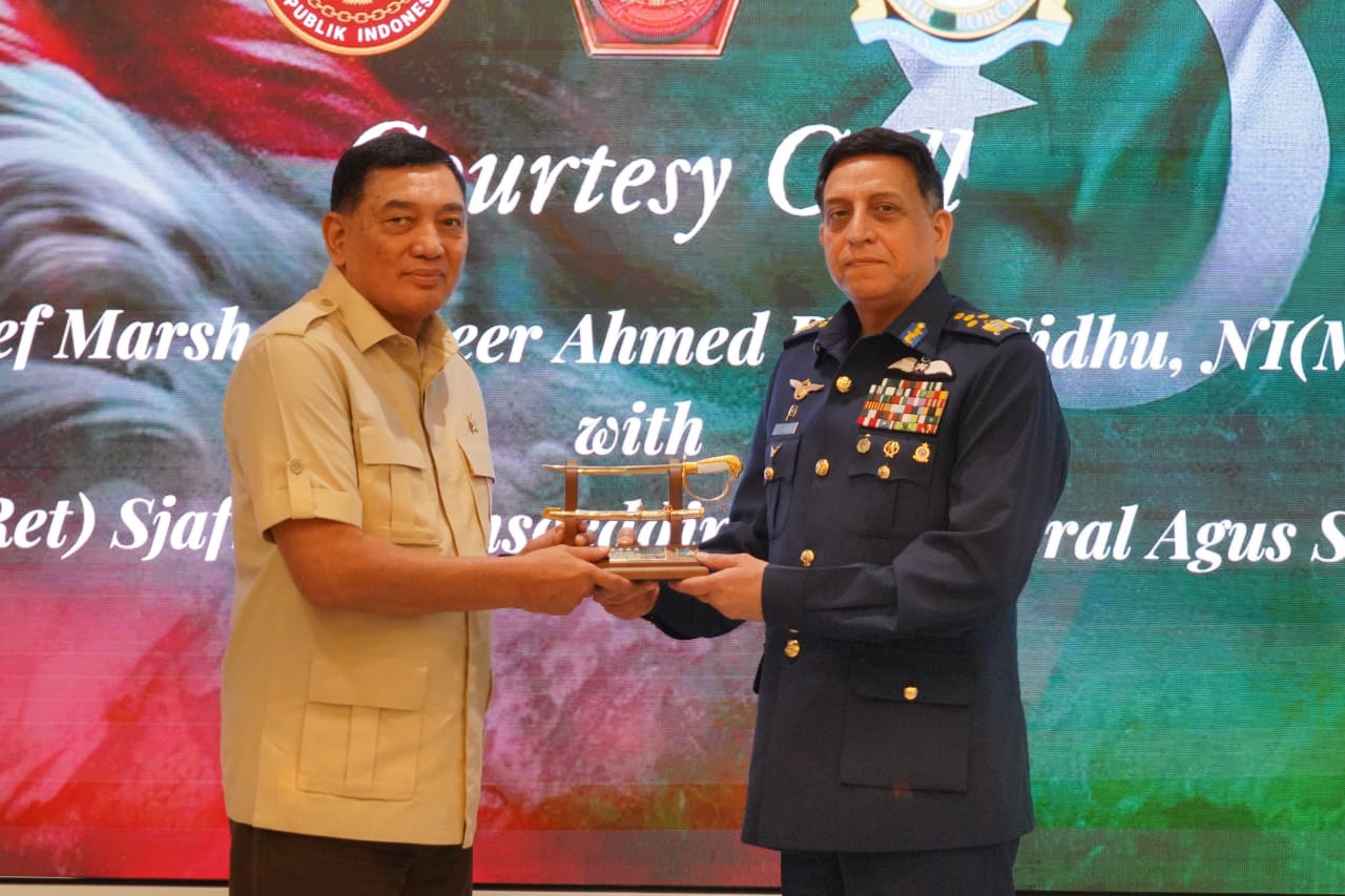 Perkuat Diplomasi Militer, Panglima TNI Bersama Menhan RI Terima Courtesy Call Kasau Pakistan
