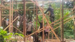 Bulan Puasa Tak Mengurangi Semangat Pengabdian, Satgas TMMD Wiltas Ke-127 Terus Kebut Pengerjaan RTLH