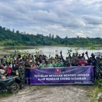 Hijaukan Lingkungan, Satgas TMMD Wiltas Ke-127 Kodim 0912/Kubar Gelar Penanaman Pohon di Lapak Oros