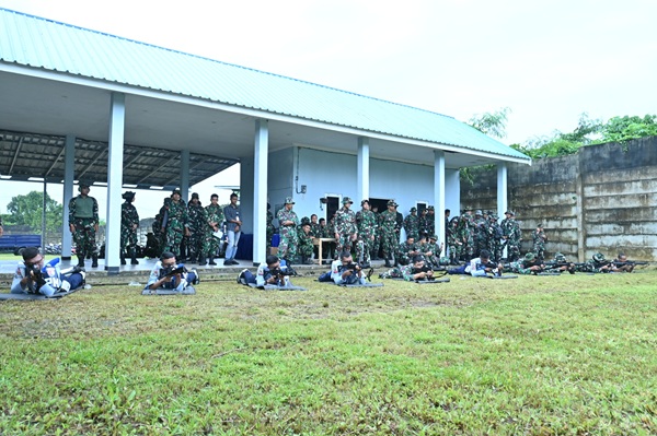 Wujudkan Prajurit yang Profesional dan Siaga, Lanud Sjamsudin Noor Gelar Latihan Menembak TW I Tahun 2026
