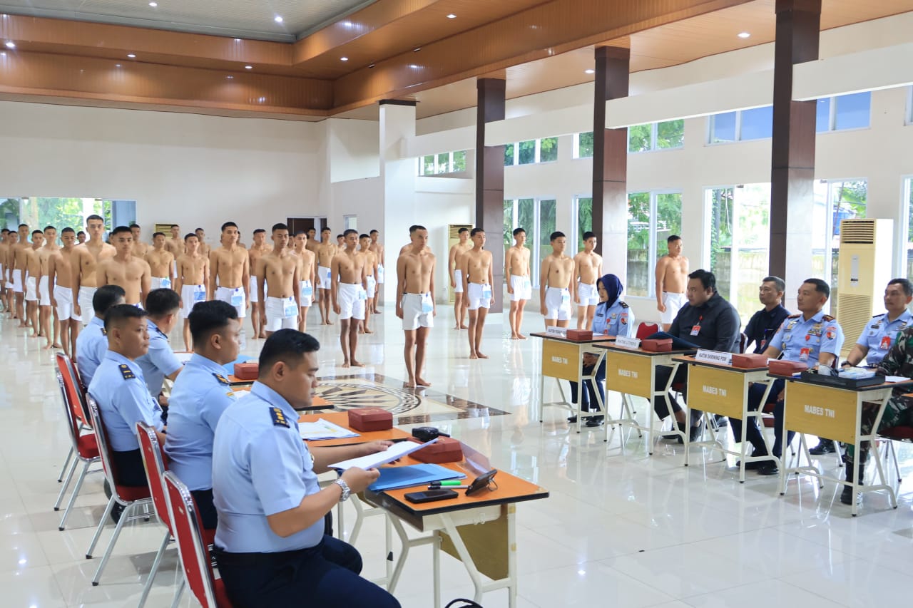 Casis Bintara PK TNI AU A-57 Lanud Sultan Hasanuddin Jalani Sidang Pantukhirda